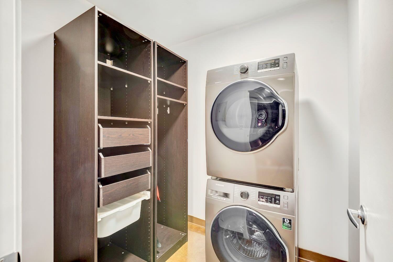 Modern 2Br Condo - King Bed - Downtown City Views YYC Exterior foto